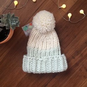 NWT Anthropologie knit pom pom beanie hat